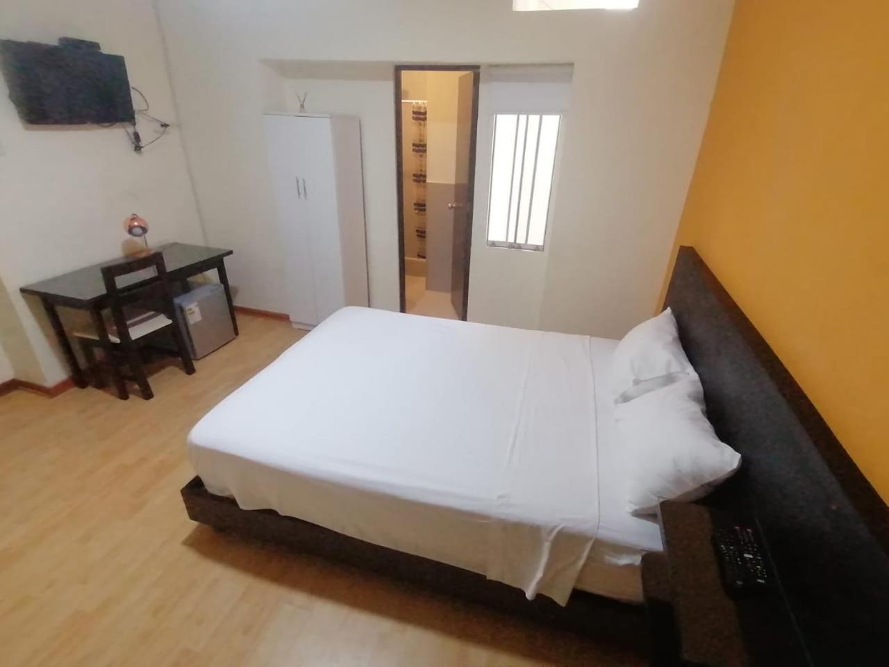 Miraflores Rooms Лима Экстерьер фото
